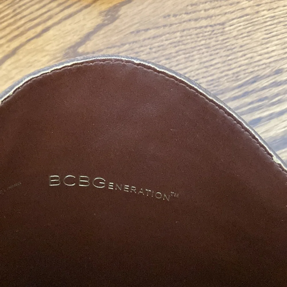 BCBG Generation brown tall leather boots - Picture 6 of 7